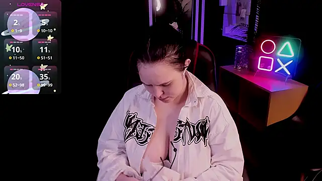 Snapshot of Manic_pixie_ chatting on November 6, 2025, 3:27 pm Manic pixie online show from November 6, 2025, 3:27 pm