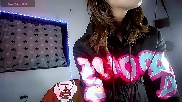 Snapshot of lucyangel_11 chatting on November 16, 2025, 7:13 am lucyangel 11 online show from November 16, 2025, 7:13 am