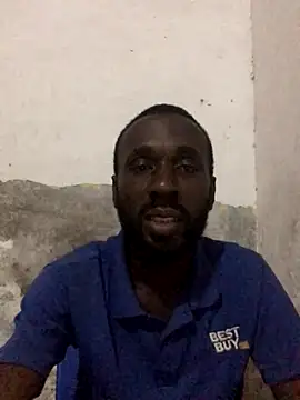 Snapshot of onewinnertee chatting on December 23, 2025, 3:17 am onewinnertee online show from December 23, 2025, 3:17 am