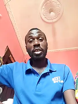 Snapshot of onewinnertee chatting on October 28, 2025, 12:37 pm onewinnertee online show from October 28, 2025, 12:37 pm