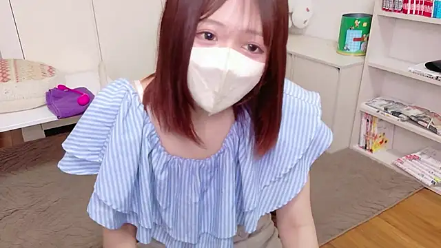 NA-KAREN-V8 online show from June 7, 2026, 4:45 pm
