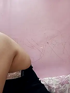 Simran-001 online show from December 14, 2025, 11:49 am