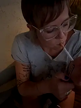 Snapshot of I_am_babydoll chatting on November 16, 2025, 12:37 am I am babydoll online show from November 16, 2025, 12:37 am