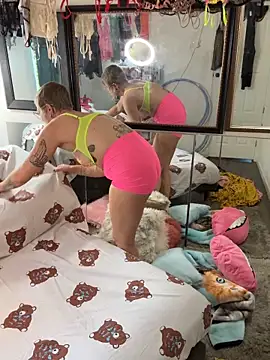 Snapshot of I_am_babydoll chatting on November 17, 2025, 9:19 pm I am babydoll online show from November 17, 2025, 9:19 pm