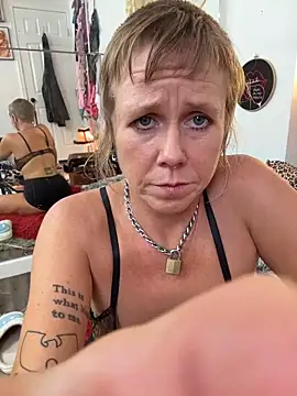 I am babydoll online show from April 18, 2026, 6:38 am