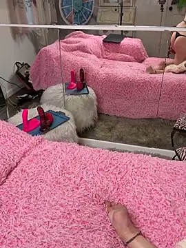 Snapshot of I_am_babydoll chatting on December 5, 2025, 4:49 pm I am babydoll online show from December 5, 2025, 4:49 pm