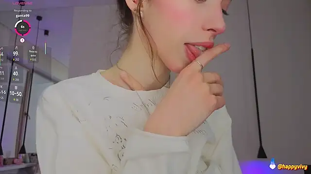 Snapshot of HappyVivy chatting on October 11, 2025, 4:52 pm HappyVivy online show from October 11, 2025, 4:52 pm