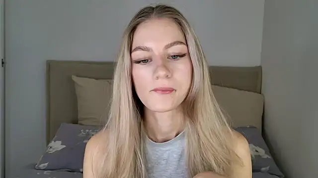 Snapshot of GabriellaOlsen chatting on October 17, 2025, 9:45 am GabriellaOlsen online show from October 17, 2025, 9:45 am