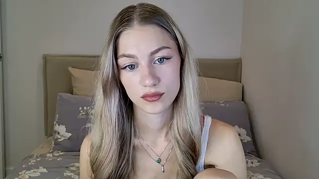 Snapshot of GabriellaOlsen chatting on October 16, 2025, 10:34 am GabriellaOlsen online show from October 16, 2025, 10:34 am