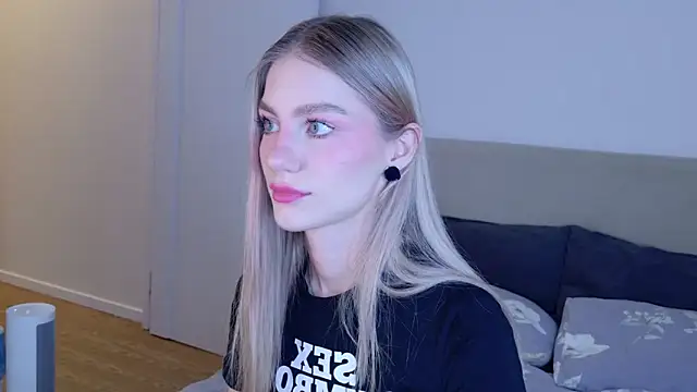 Snapshot of GabriellaOlsen chatting on November 22, 2025, 11:42 am GabriellaOlsen online show from November 22, 2025, 11:42 am