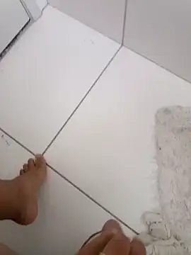 Snapshot of Trixboy201 chatting on October 29, 2025, 8:46 am Trixboy201 online show from October 29, 2025, 8:46 am