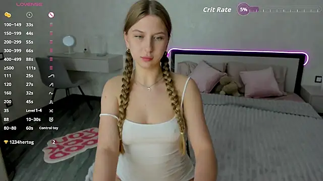 AureliaBliss  online show from May 11, 2026, 2:45 pm
