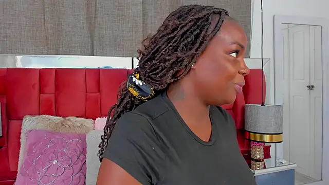 Snapshot of NatyParker chatting on November 22, 2025, 1:54 pm NatyParker online show from November 22, 2025, 1:54 pm