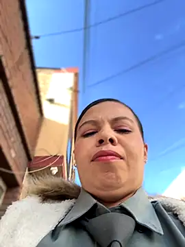 Snapshot of Ariana-07 chatting on November 12, 2025, 12:42 pm Ariana-07 online show from November 12, 2025, 12:42 pm