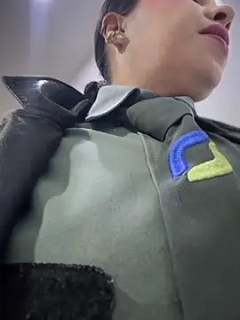 Snapshot of Ariana-07 chatting on November 13, 2025, 12:53 pm Ariana-07 online show from November 13, 2025, 12:53 pm