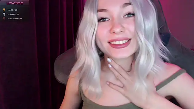 Snapshot of Ohmy_Nora_ chatting on February 21, 2025, 5:13 am Ohmy Nora  online show from February 21, 2025, 5:13 am