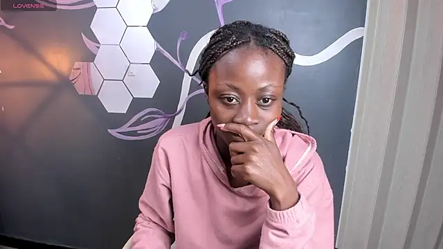 Sara Naugty online show from October 27, 2025, 7:04 pm