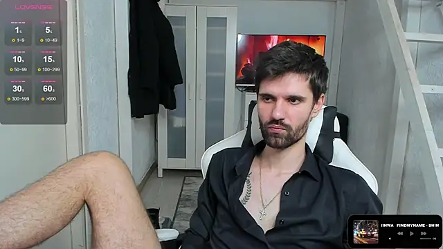 Snapshot of DavidNaidis chatting on March 13, 2025, 9:10 am DavidNaidis online show from March 13, 2025, 9:10 am