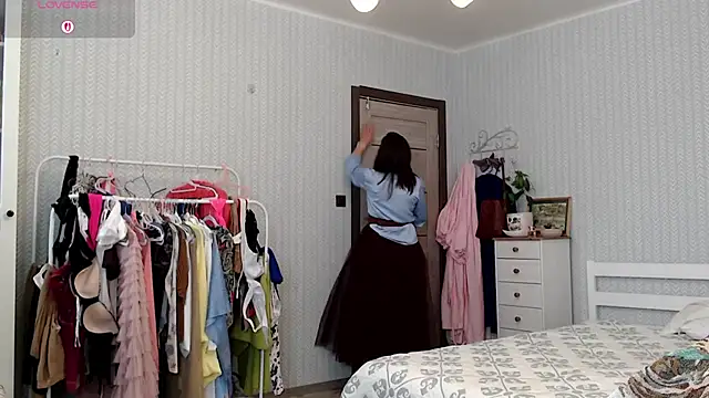 Soffya Soy online show from April 9, 2026, 4:13 pm