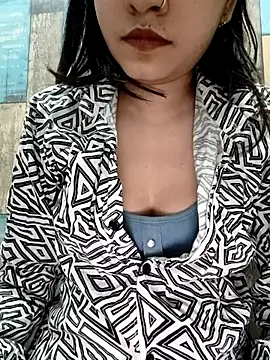 Snapshot of cute_IndianBabe chatting on November 27, 2025, 12:55 am cute IndianBabe online show from November 27, 2025, 12:55 am