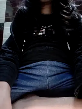 Snapshot of cute_IndianBabe chatting on December 14, 2025, 12:50 am cute IndianBabe online show from December 14, 2025, 12:50 am