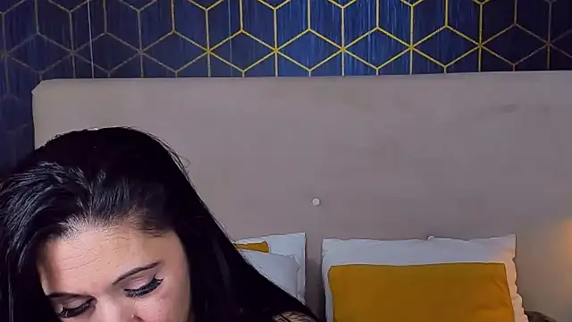 ValeryBlakes online show from March 18, 2025, 7:33 pm