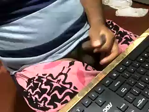 lolboy1234Z online show from January 12, 2026, 11:09 pm