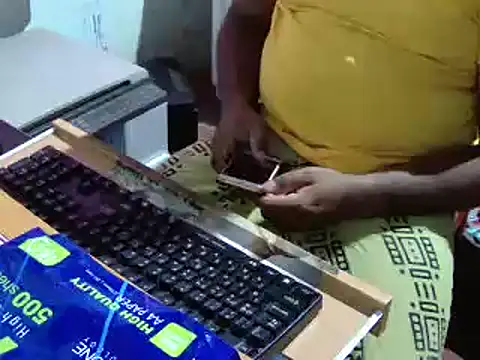 Snapshot of lolboy1234Z chatting on September 28, 2025, 6:37 pm lolboy1234Z online show from September 28, 2025, 6:37 pm