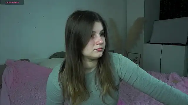 Snapshot of nawuwu chatting on November 21, 2025, 5:50 am nawuwu online show from November 21, 2025, 5:50 am