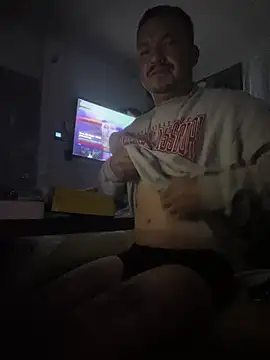 paullliliu online show from January 22, 2025, 1:11 pm