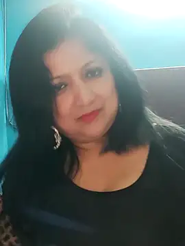 horny lizia online show from March 18, 2026, 3:35 pm