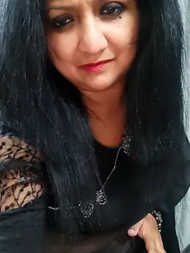 horny lizia online show from June 27, 2026, 4:13 pm