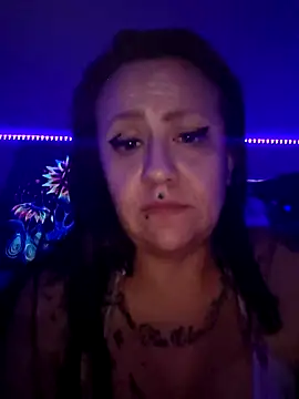 Snapshot of Jagebabe13 chatting on November 30, 2025, 3:51 am Jagebabe13 online show from November 30, 2025, 3:51 am