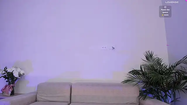 Snapshot of Hannah_Jonhson chatting on December 21, 2025, 3:41 am Hannah Jonhson online show from December 21, 2025, 3:41 am