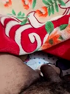 Snapshot of mhmia chatting on February 2, 2025, 4:37 am mhmia online show from February 2, 2025, 4:37 am