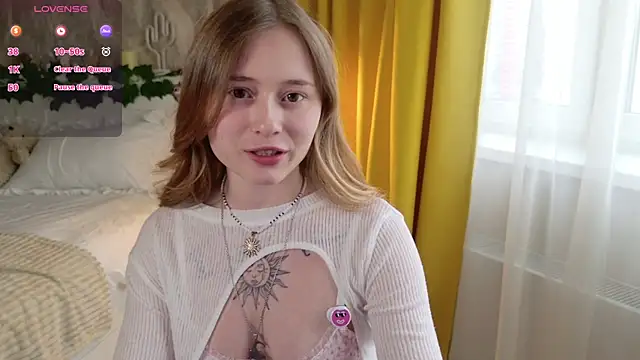 Snapshot of Yo_Pixxie chatting on September 18, 2025, 7:00 am Yo Pixxie online show from September 18, 2025, 7:00 am