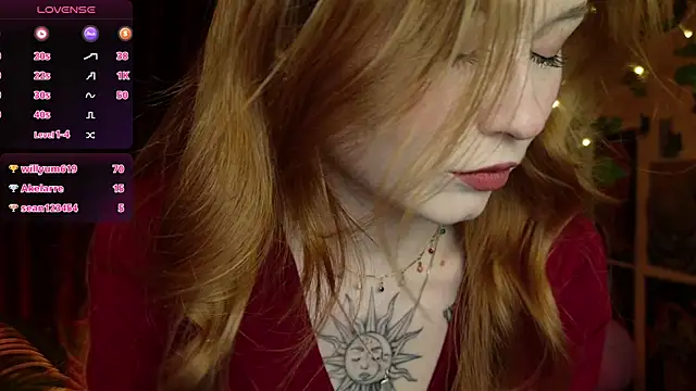 Snapshot of Yo_Pixxie chatting on February 13, 2025, 11:06 am Yo Pixxie online show from February 13, 2025, 11:06 am