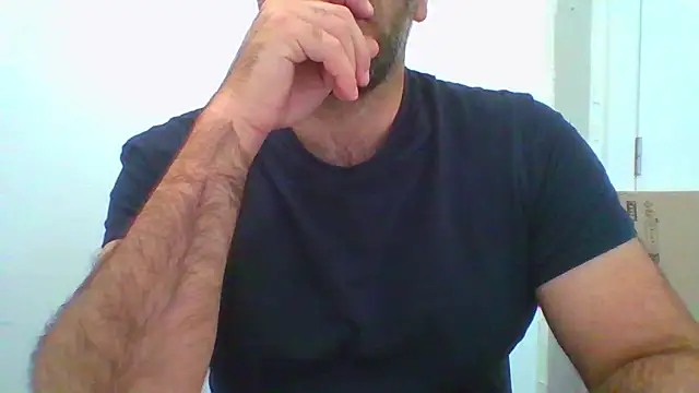 Snapshot of _tuga_man_ chatting on November 4, 2025, 1:59 pm tuga man online show from November 4, 2025, 1:59 pm