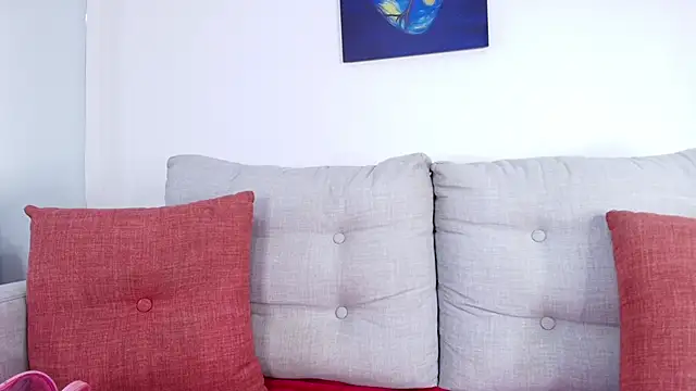 MeganCrow online show from February 4, 2026, 6:47 pm