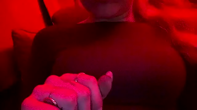 Snapshot of Hornyamy026 chatting on September 23, 2025, 1:45 am Hornyamy026 online show from September 23, 2025, 1:45 am