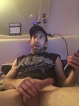 Snapshot of Pilote19 chatting on November 28, 2025, 6:41 pm Pilote19 online show from November 28, 2025, 6:41 pm