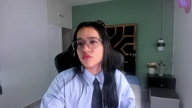 Billie Jhonson  online show from November 11, 2025, 7:30 pm