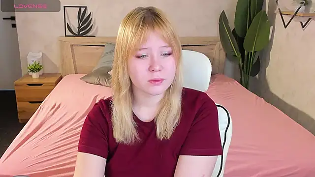 Snapshot of Amy_Kimberlly chatting on December 14, 2025, 11:54 pm Amy Kimberlly online show from December 14, 2025, 11:54 pm