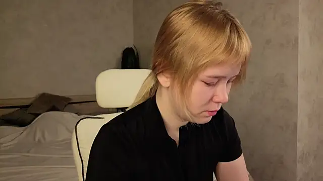 Snapshot of Amy_Kimberlly chatting on November 15, 2025, 12:03 am Amy Kimberlly online show from November 15, 2025, 12:03 am