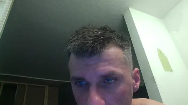 sexyhotstud12 online show from January 25, 2025, 10:40 am