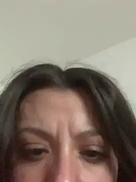 bunnythetailor online show from May 3, 2026, 5:12 am