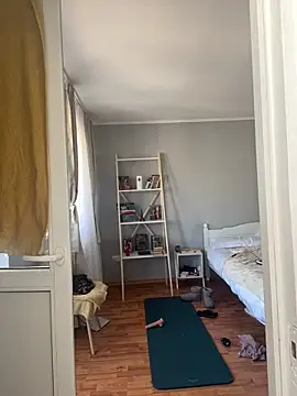 Snapshot of bunnythetailor chatting on February 6, 2025, 10:25 am bunnythetailor online show from February 6, 2025, 10:25 am