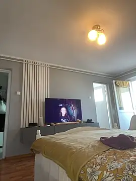 Snapshot of bunnythetailor chatting on January 31, 2025, 1:34 pm bunnythetailor online show from January 31, 2025, 1:34 pm