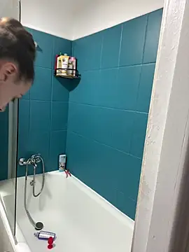 Snapshot of bunnythetailor chatting on February 5, 2025, 1:11 pm bunnythetailor online show from February 5, 2025, 1:11 pm