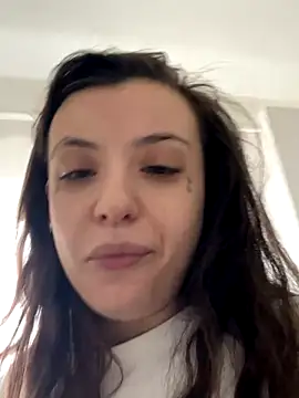 bunnythetailor online show from November 21, 2025, 1:43 pm